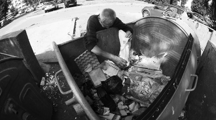 Moments of Truth – 1,4% Economic Growth, 2014 © Photography by Narcis Virgiliu