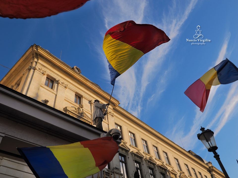 Stegarul Dac a fost eliberat!