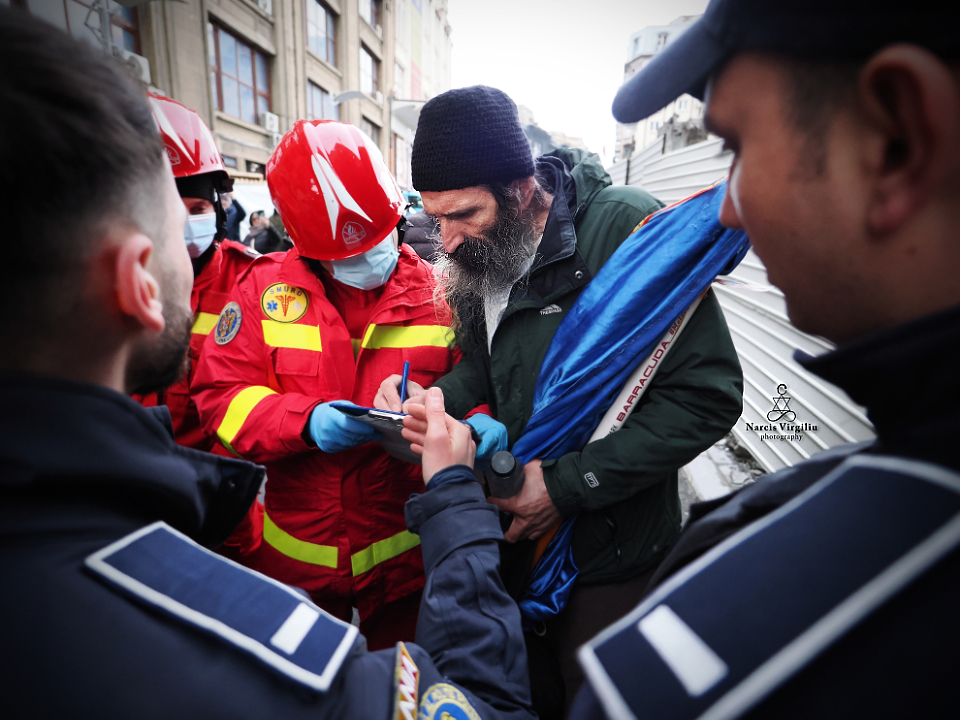 Partea 2, Stegarul Dac pe pământ...